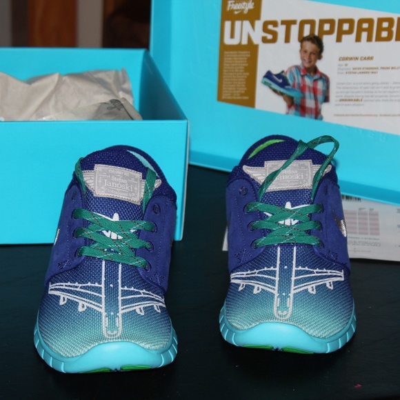 Nike SB Stefan Janoski Max Freestyle Doernbecher - Picture 2 of 8